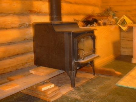 Elevated wood stove